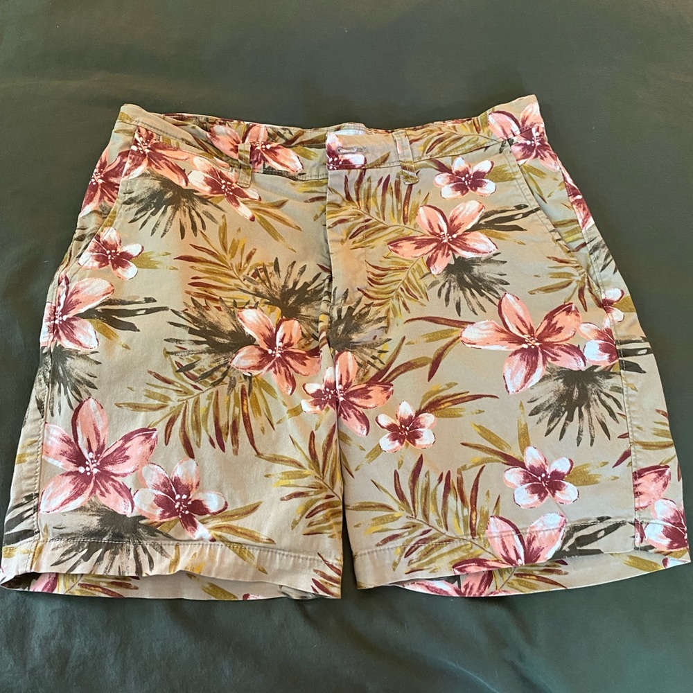 Floral Khaki Shorts